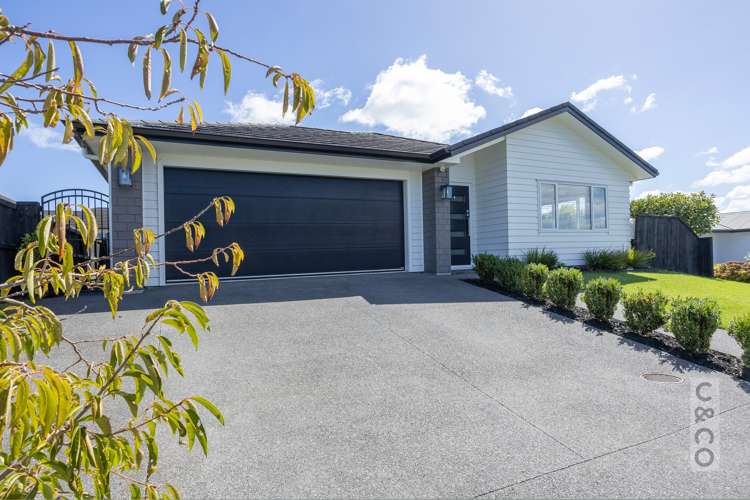77a Pohutukawa Parade Riverhead_36