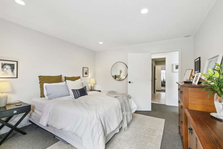 4/9 Broderick Road Johnsonville_10