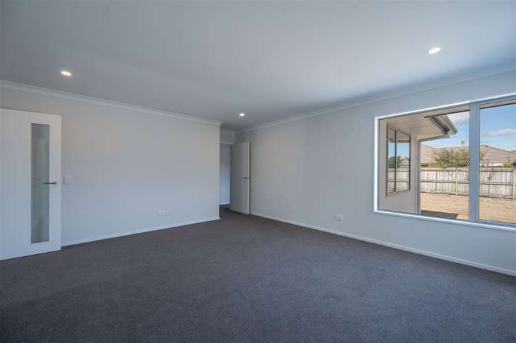 6 Lassen Place Stoke_25