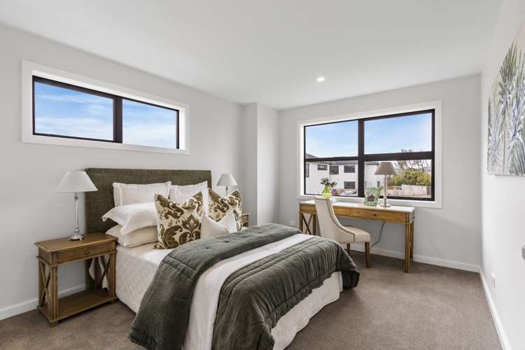 13b Gulf Crest Bucklands Beach_22