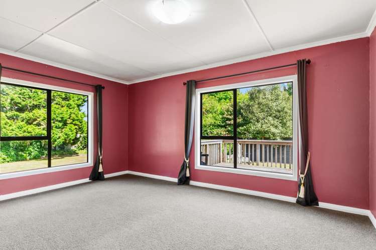 42 Dumfries Road Tokoroa_6