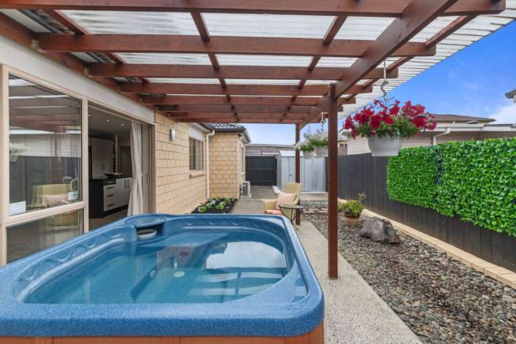 22 Mandival Avenue Flat Bush_19