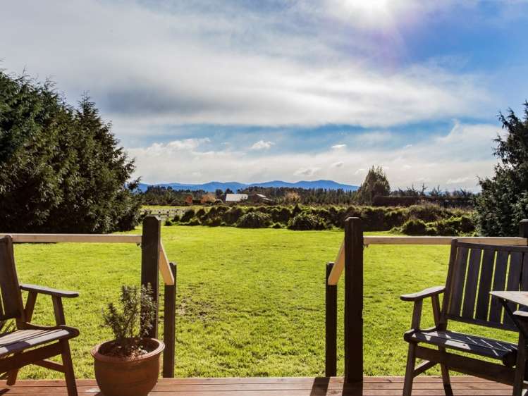 1211 Woodfields Road Cust_16