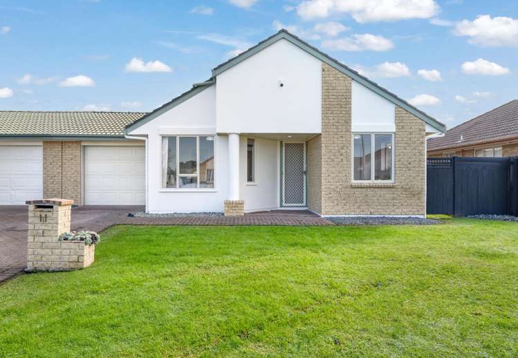 11 Fernbrook Close_0
