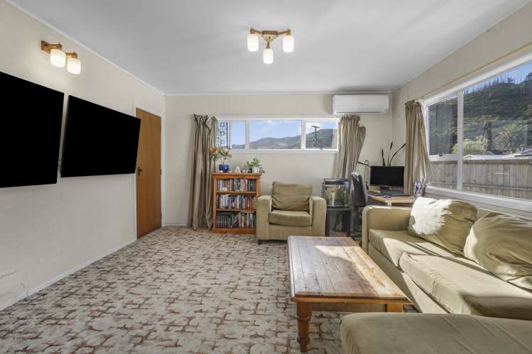 18 Heath Street Wainuiomata_6