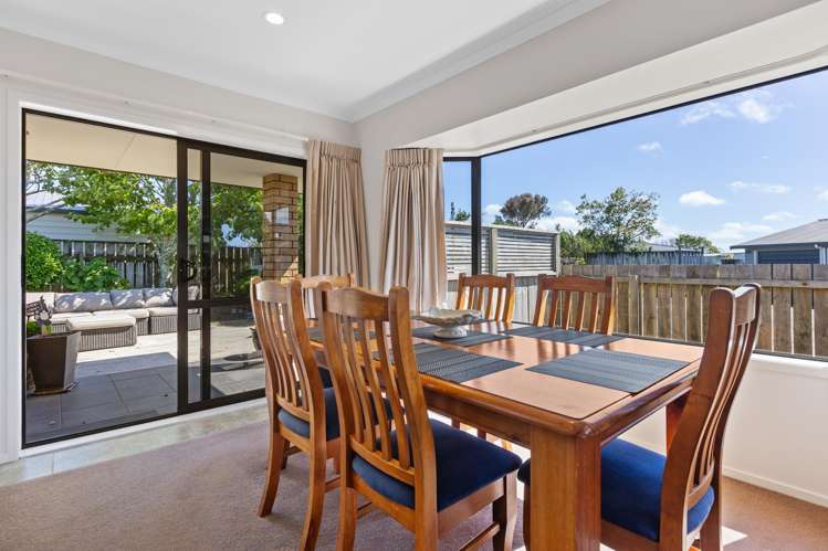 9 Bandon Grove Bell Block_8