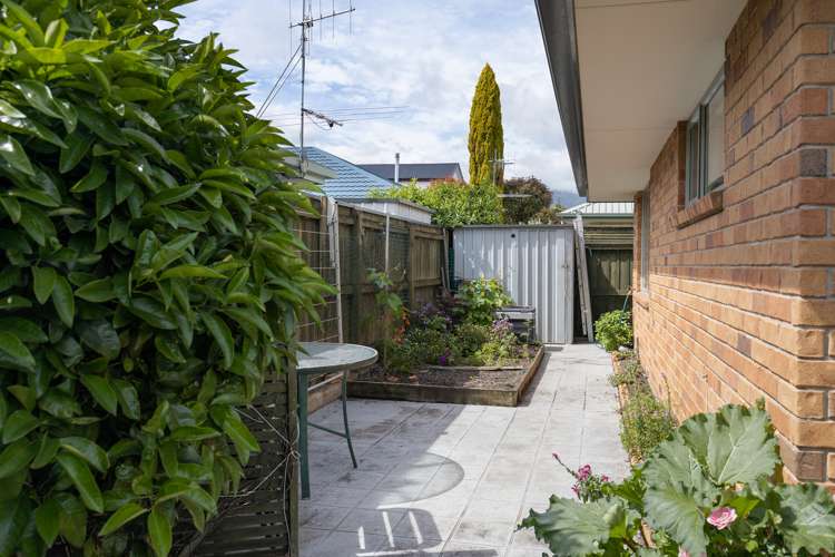 4 Di Leva Way The Wood_8