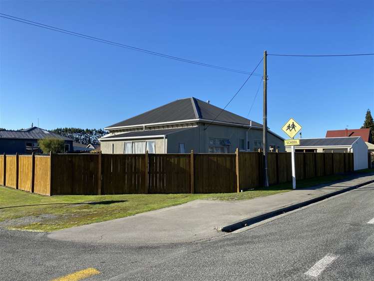2 Seddon Street Temuka_18