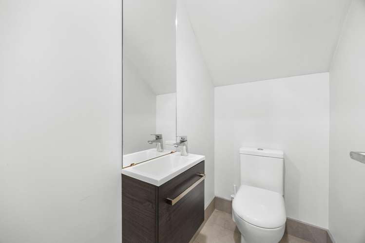 19 Alyssum Road Mount Wellington_16