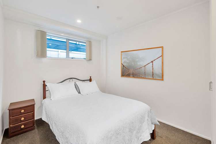 1215/53 Cook Street Auckland Central_9
