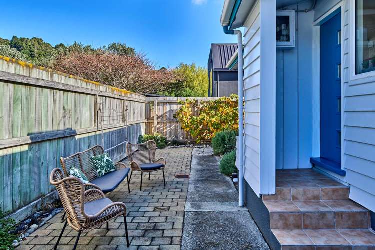 39b Pukatea Street Eastbourne_16