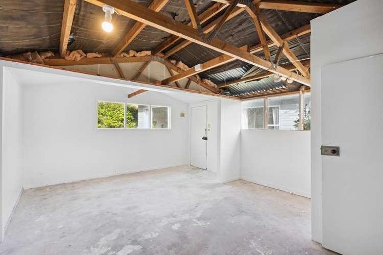 30 Petrie Street Wainuiomata_16