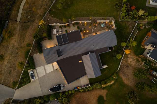 24 Mountain View Drive Wanaka_2