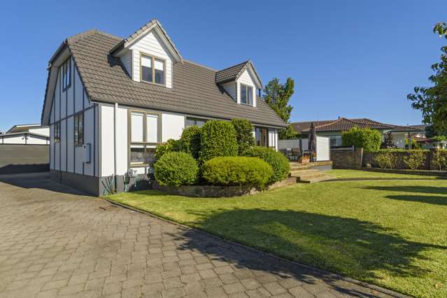 56 Strathmore Street Matua_1