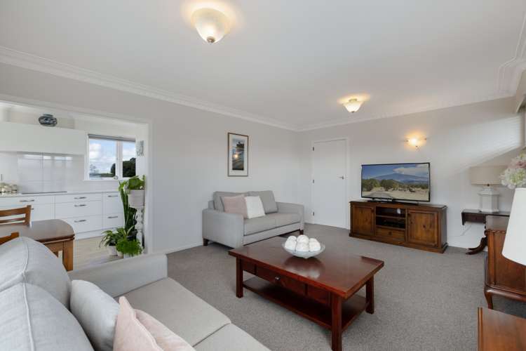 20 Short Street Otumoetai_5