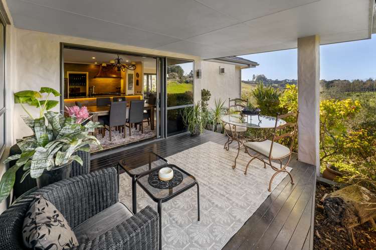 43 Redvale Road Redwood Valley_10