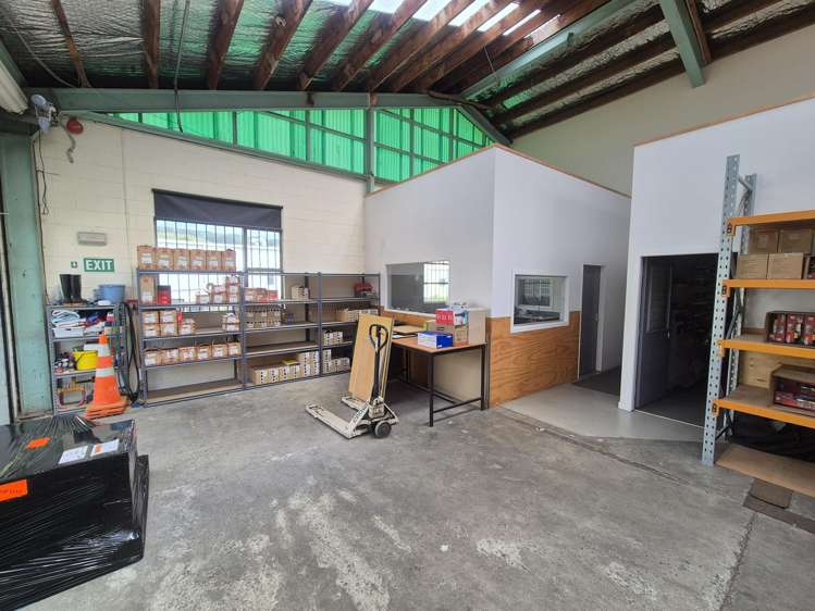 1/78 Main Road Tawa_8