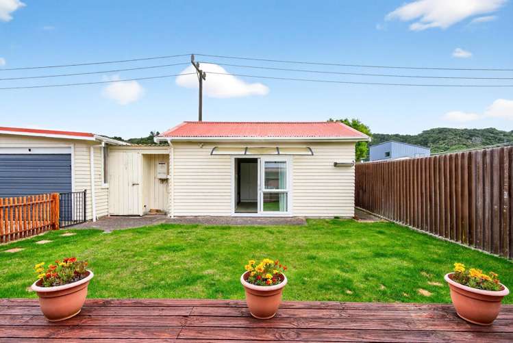 23 Karamu Crescent Wainuiomata_23