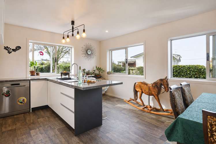 11 Egmont Road Ngongotaha_10