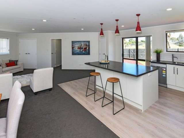 7 Orville Place Mangere_2