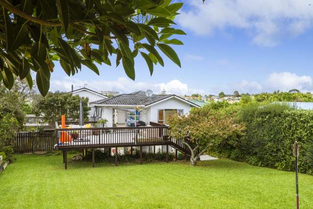 2/15 Kiteroa Terrace Rothesay Bay_2