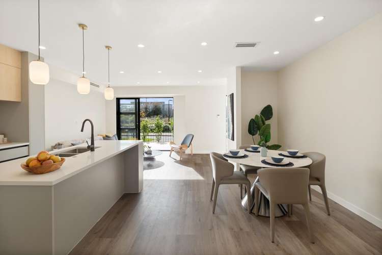 128 Vintry Drive_4