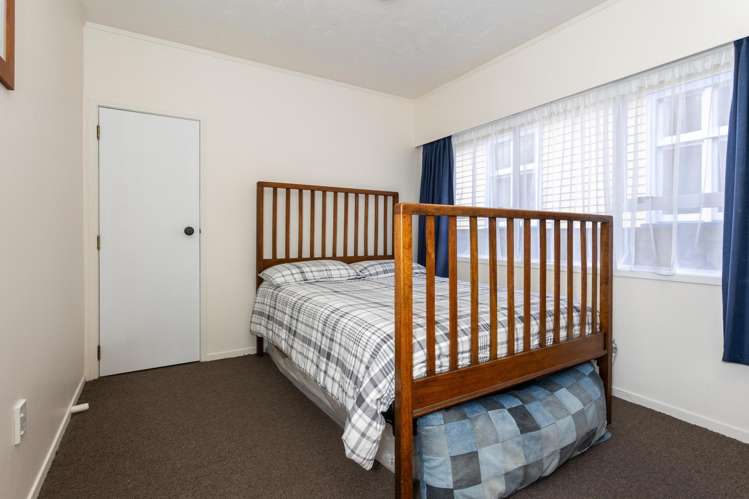 21 Formby Avenue Point Chevalier_10