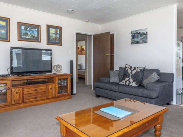 100 Lorraine Place Whangamata_2