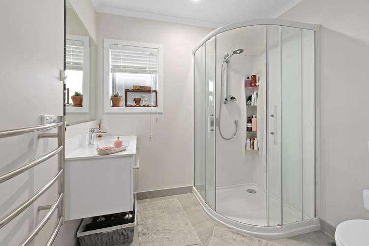 9 Madeira Close Whitby_10