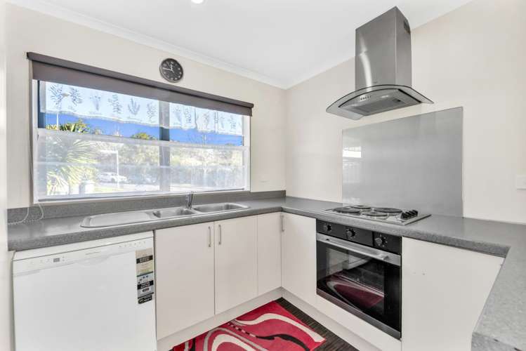 7 Newfound Way Glen Eden_8