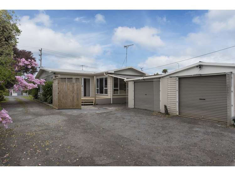 61 Glendale Road Glen Eden_15