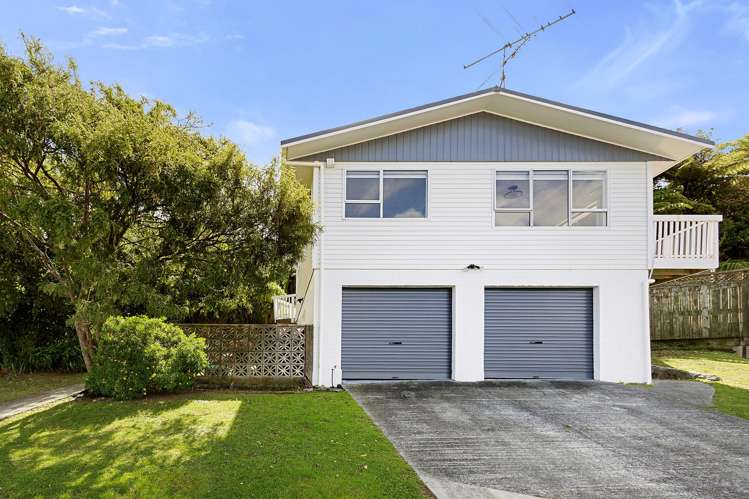 17 Gainsborough Grove Belmont_18