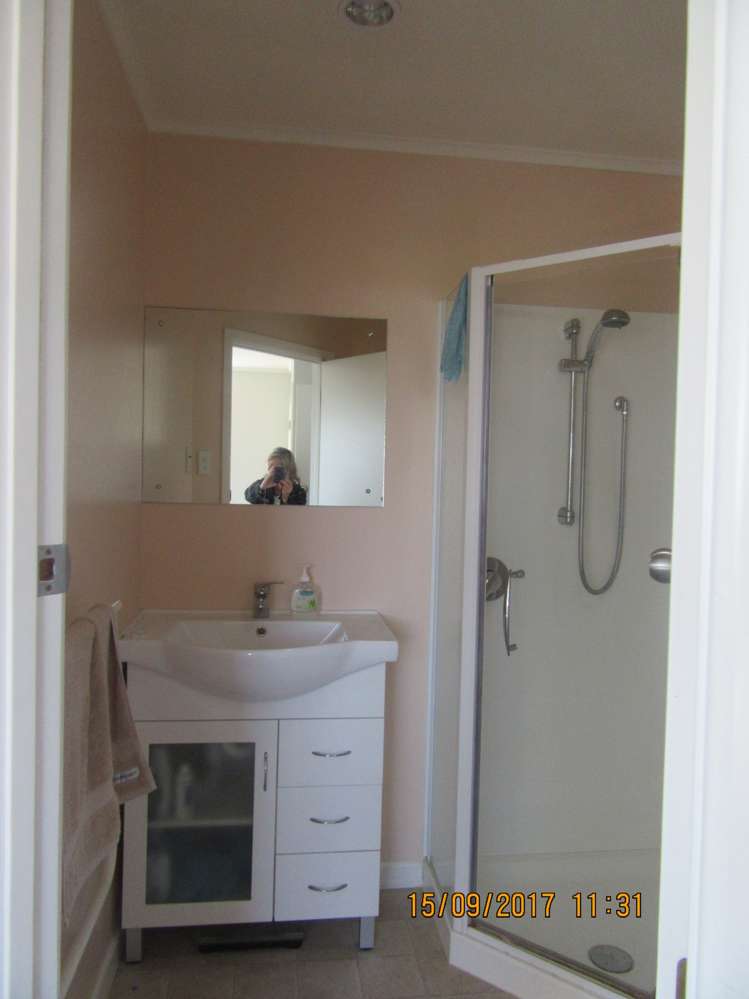 11 Tirimoana Road Te Atatu South_7