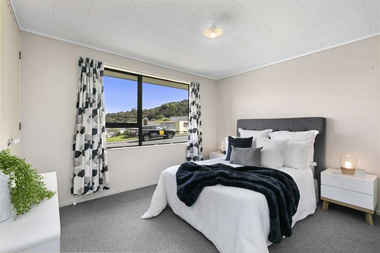 2 Norrie Grove Naenae_9