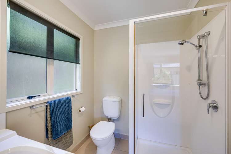 17 Blythfield Place Taradale_12