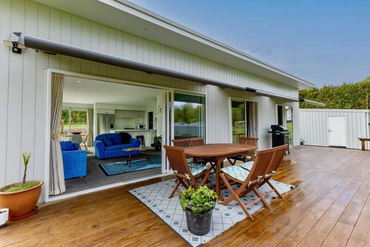 76 Riddell Road_0