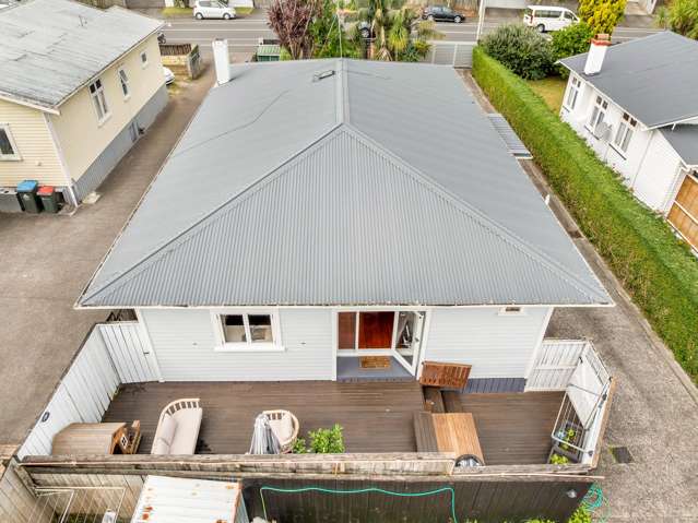 Renovated Villa in Prestige Condition and Location
