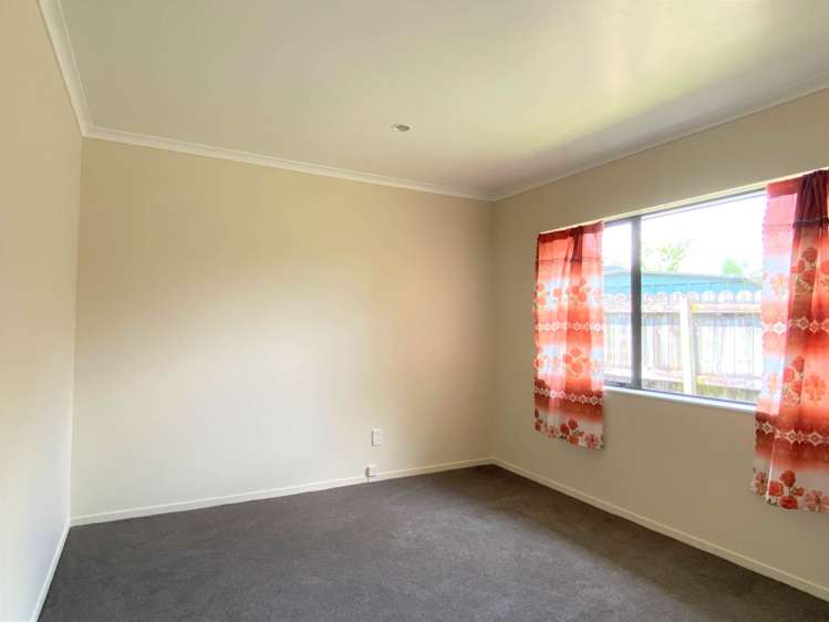 7 Newinn Crescent East Tamaki Heights_6