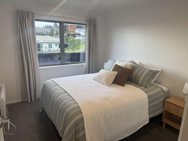 4/6 Ruakiwi Road Hamilton Lake_6