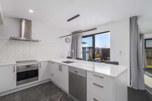 5 Chrysolite Place Belfast_3