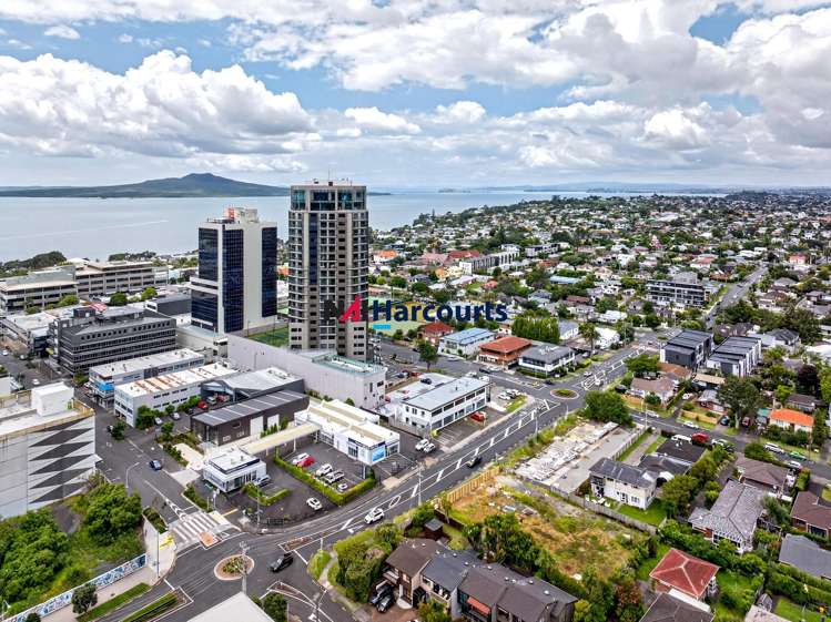 L1/19 Byron Avenue Takapuna_1
