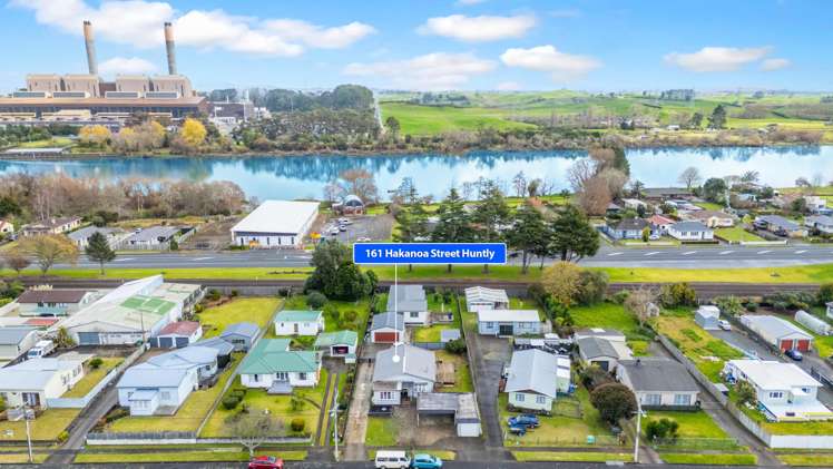 161 Hakanoa Street Huntly_17