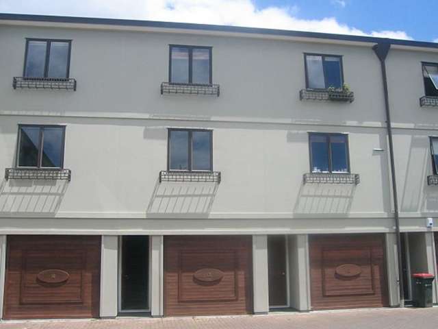 13/25 Rossmay Terrace Mount Eden_4