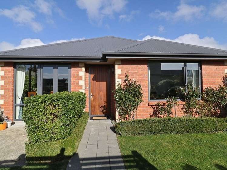 73 Catherine Street Windsor_17