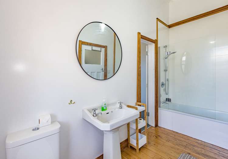 32 Miro Street Ohakune_11