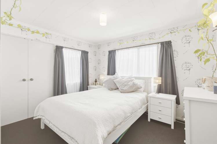 8A Church Place Whanganui Central_7