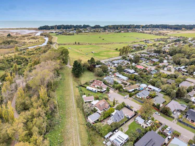 12 Mckenzie Place Waikuku Beach_22