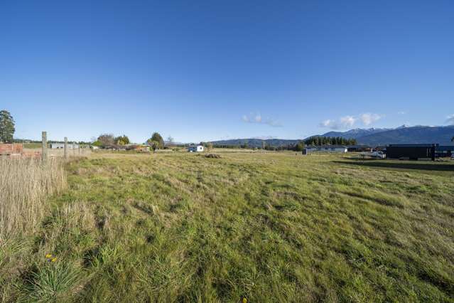 32 Ralph Moir Drive Te Anau_1