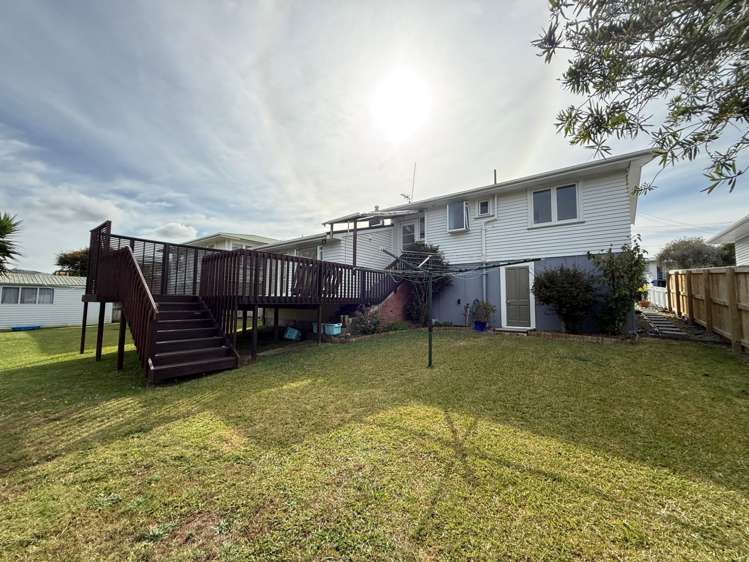  34 Maui Pomare Street Blockhouse Bay_13