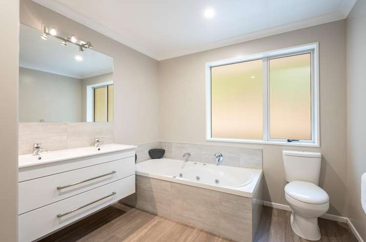 4 Marie Place Bishopdale_19